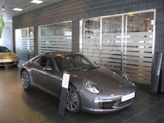 vetrate interne Centro Porsche Brescia